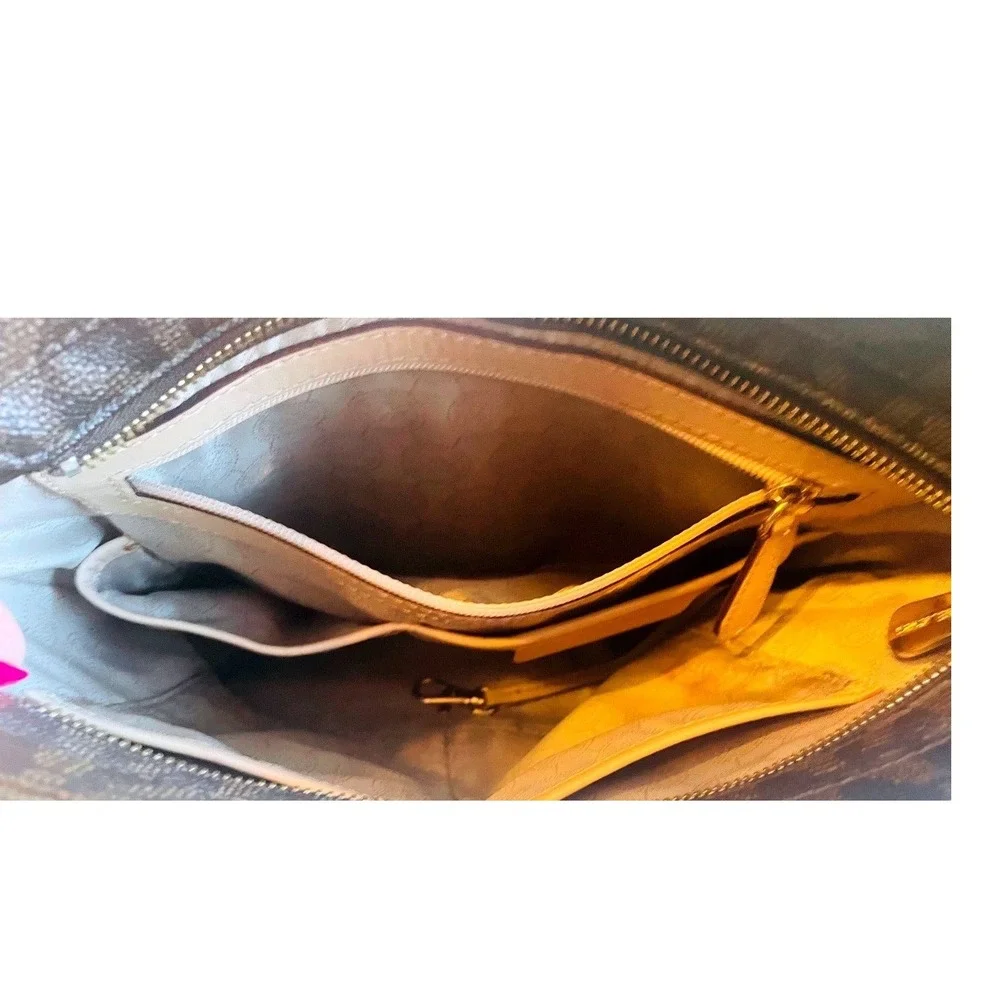 Michael Kors Signature Brown Jet Set Messenger Shoulder Bag & Matching Wallet MK